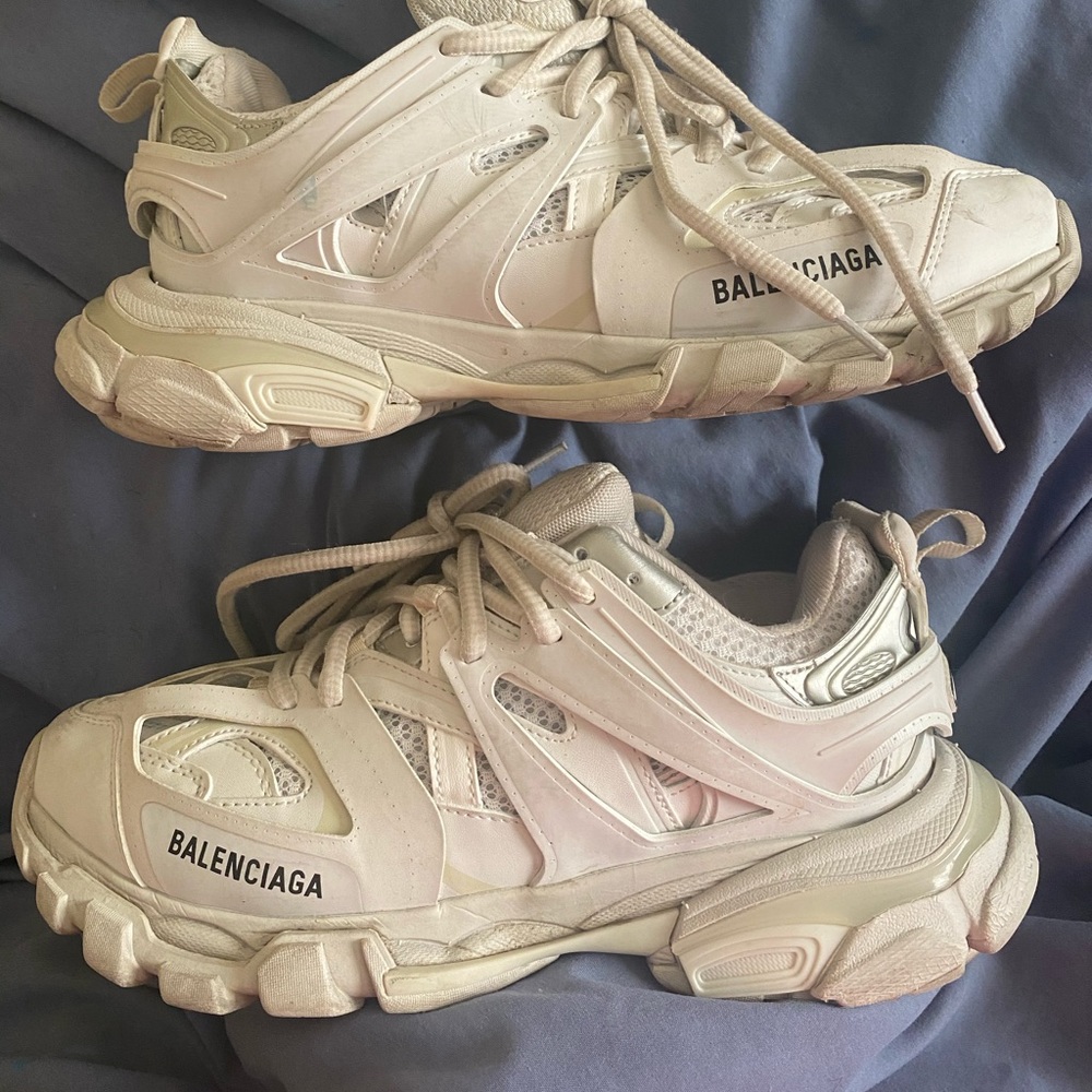 Balenciaga track 2